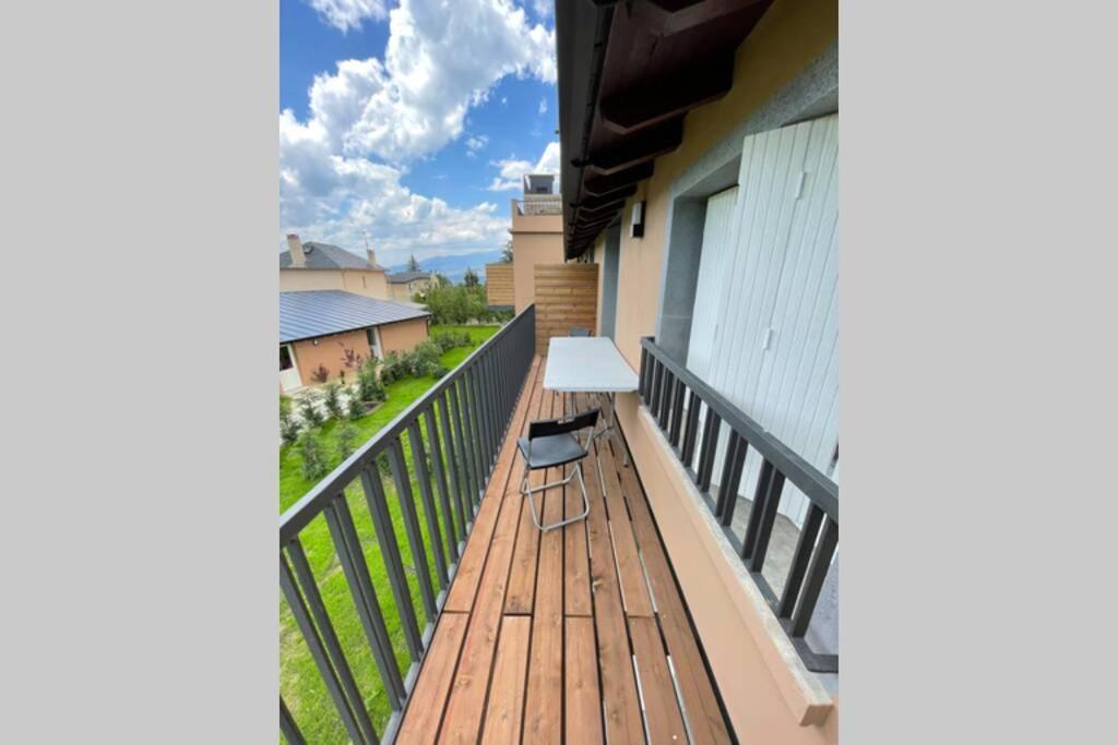 דירות Osséja New Construction Penthouse With Pool And Wifi מראה חיצוני תמונה